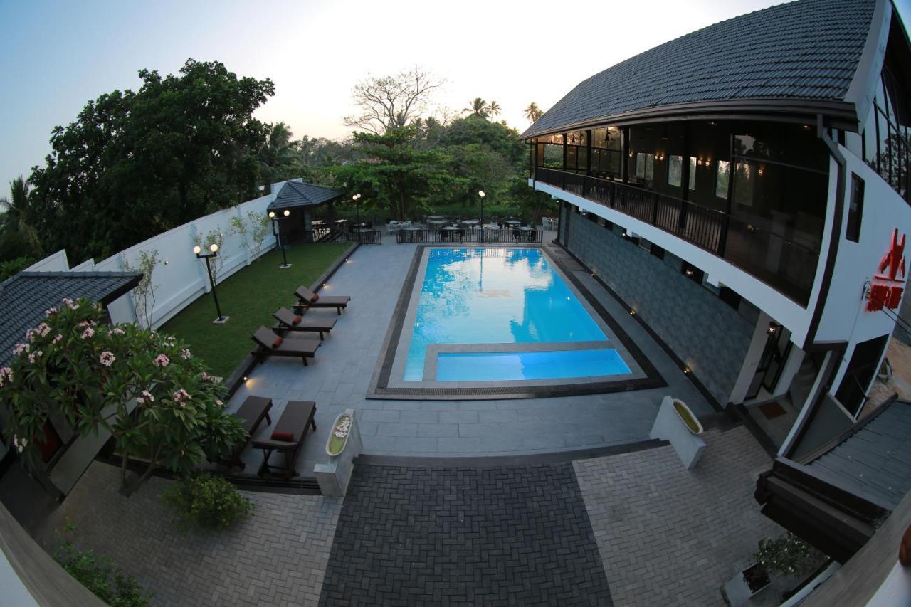 3R Resort Negombo Exterior foto